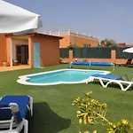 Eco Villa White Suite With Climatized Pool