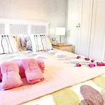 Elegant Villa In Corralejo