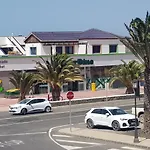 Ocean Breeze Apartment