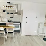Azzurro House