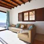 Book Jet - Window To Freedom Villa With Heated Pool