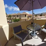 Fuerte Holiday Pool View Premium Apartment
