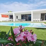 Luxury Modern Villa Lila Heated Pool