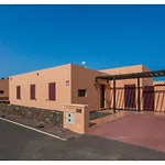 Anahi Homes Corralejo -Villa Dracaena 4