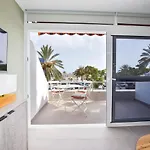 Book Jet - Casa Adam
