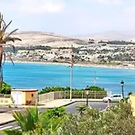Holiday Flat Blue Ocean, Beachfront, Sea View, 1 Bedroom, Livingroom, Fast Internet