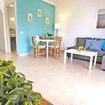 Holiday Flat Golden Sands, 1 Bedroom, Livingroom, Fast Internet, Balcony