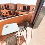Piscina & Wifi. Sunny Apartement, Swimming Pool.