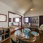 Villa Salada On The Ocean Shore