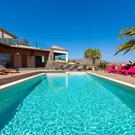 Villa Atlanntes Con Piscina En Fuerteventura