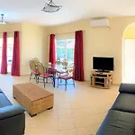 Villa Amarillo