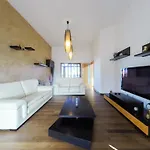 Villa La Marosca - Jacuzzi, Private Pool, 3 Bedrooms