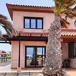 Villa Moana Vistas Al Mar Y Jacuzzi Lajares