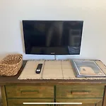 Apartamento La Concha Seaview Direct At The Beach & Sea