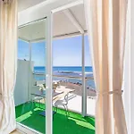 Apartamentos Olas Y Mar