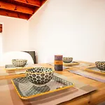 Casa De Los Girasoles