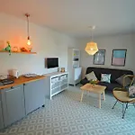 Ferienwohnung In Costa Calma Mit Terrasse, Gemeinsamem Pool Und Grill