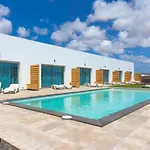 Lola Suite Lajares Irent Fuerteventura