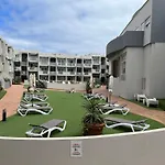 Nice And Sunny Apartment
