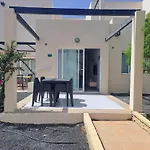 Homeforguest Apartamento 13 Con Terraza Y Piscina En Corralejo