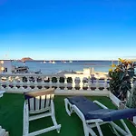 The Baxman Suite - A Suite On The Shore