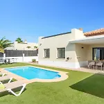 Villa Caleta Olas By Villa Plus