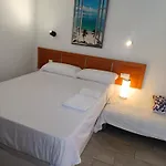 Central Luminous Cute Studio By The Beach & Harbour