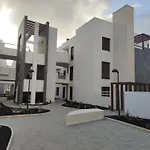 Serene Luxury Apartment With Pool - Viento Azul