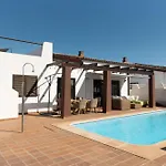 Villa Africa