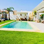 El Palmeral - Exlusive Villa With Private Pool In Corralejo