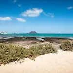 Home2Book Modern Oasis & Pool Near Corralejo Beach