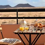 Casa Bonheur, Sea And Volcanoes View
