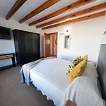 Villa Volcan2 Rural Private Pool La Oliva By Holidays Home