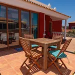 Villa Oceana - Cliffside Retreat