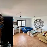 La Fresa Hostel