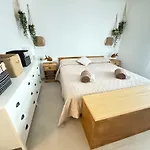 Oasis Home
