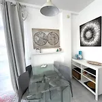 Lovely Villa - Pool Front, Private Roof Terrace, Wifi Fiber Optic