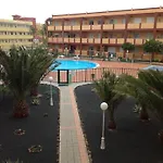 Apartamentos Las Caletas Playa