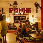 Pomme Hostel