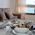 Casa Playa Chica