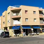 Cactus Lodge