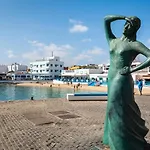 Center Holiday Corralejo