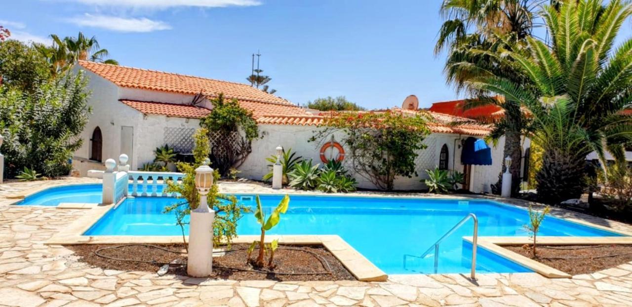 Oceano With Private Heated Pool, Aircon And Seaview Вилла