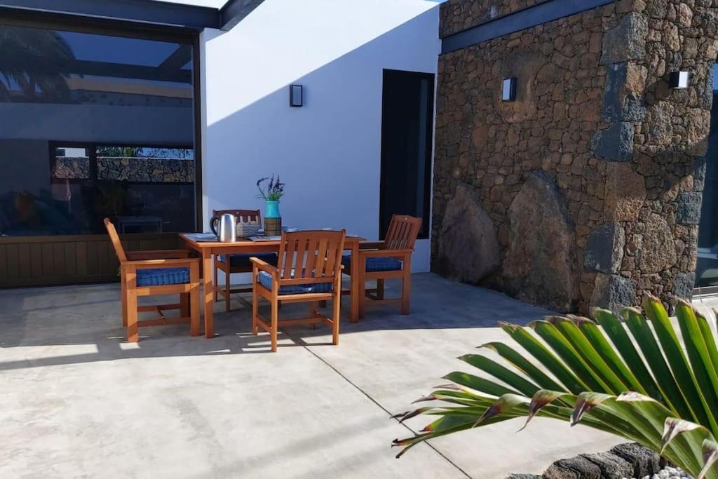 Casa Noe * Lajares