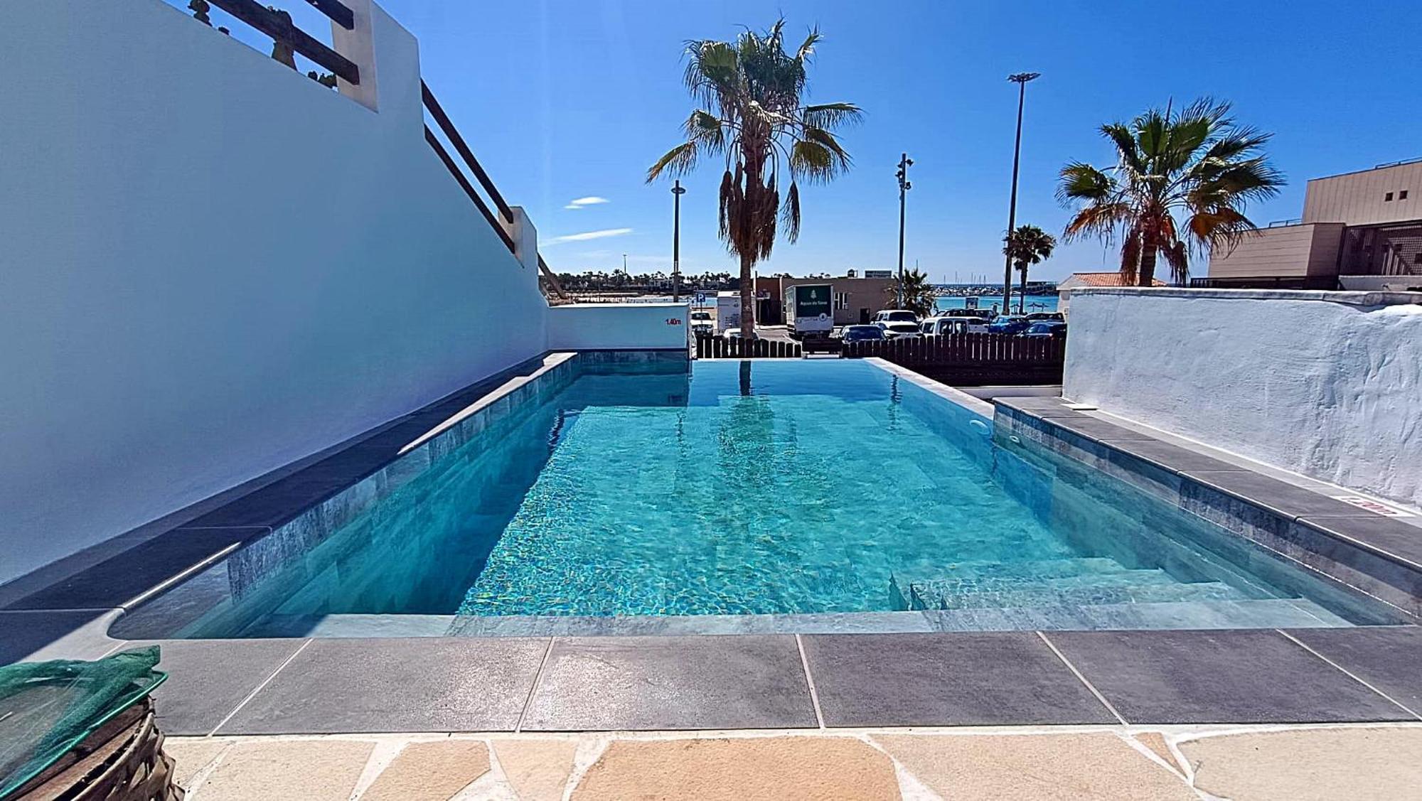 Caleta House Ferienhaus *
