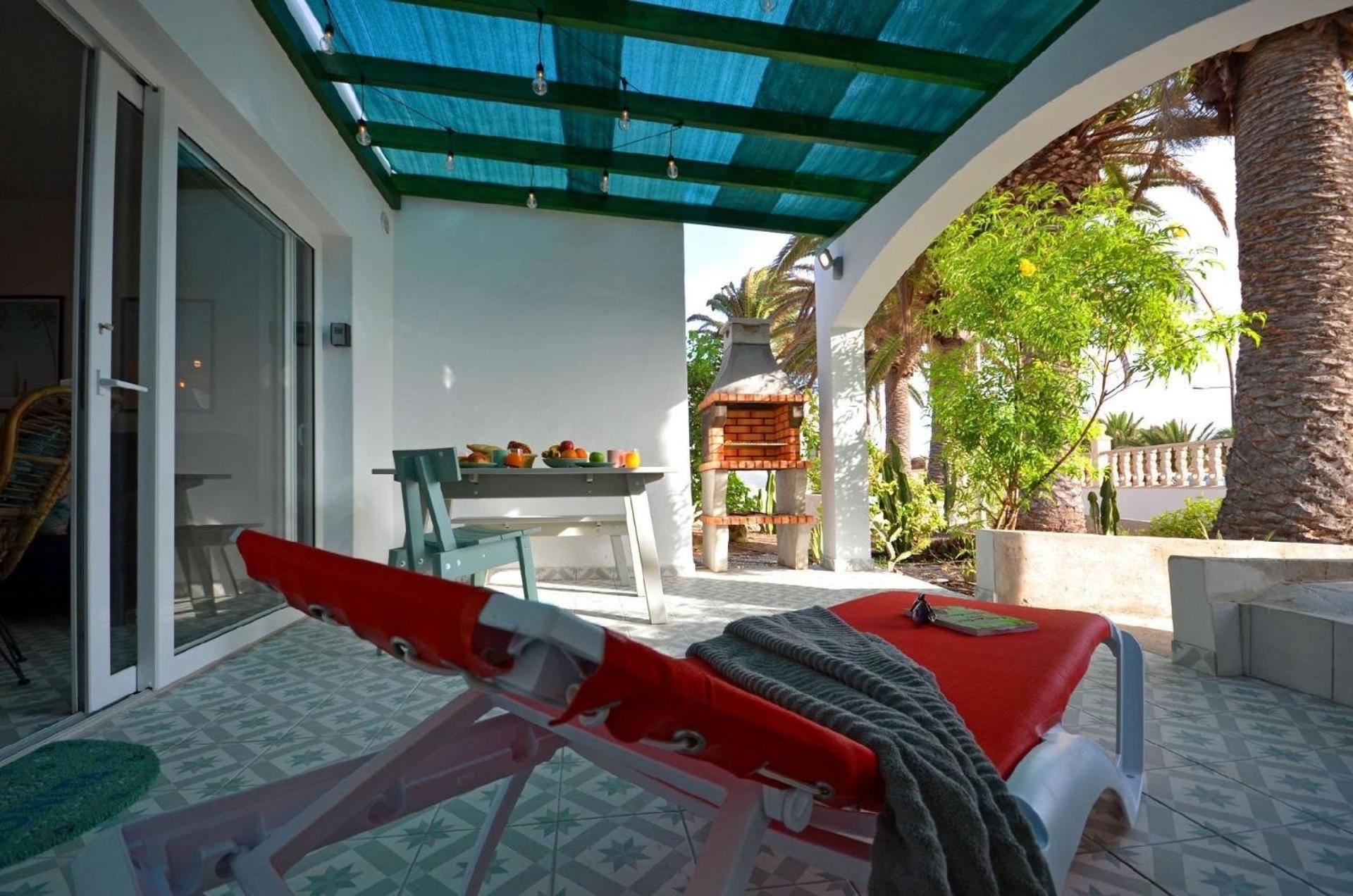 In Mit Terrasse, Gemeinsamem Pool Und Grill Apartamento